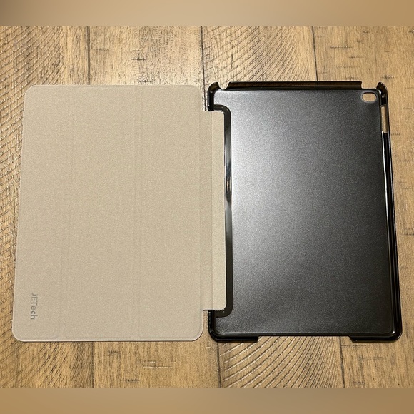 Jetech protective iPad Air 2 Case in Black - Picture 2 of 3